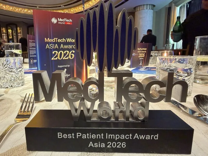 Lindo Med Tech Award Winner Picture of tropy won by Lindo at MedTech Awards